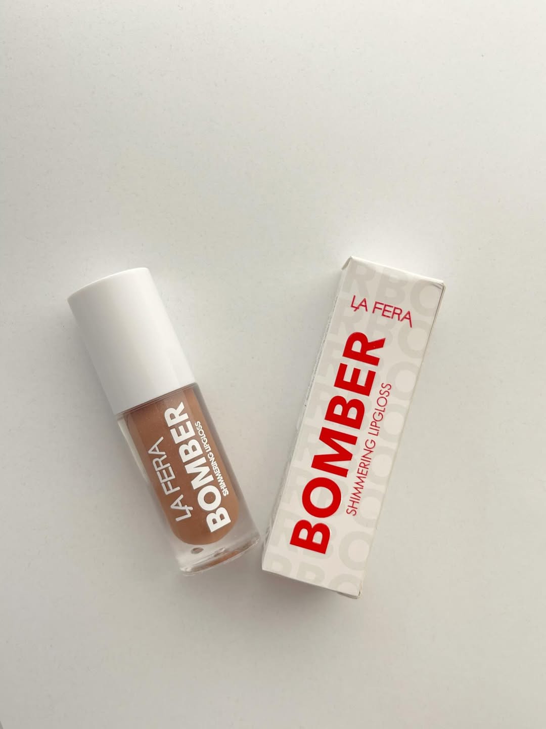 LA FERA BOMBER SHIMMERING LIPGLOSS
